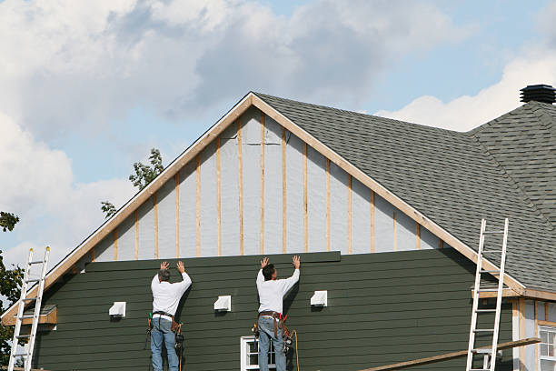 Professional Siding technician working in Augusta, OH